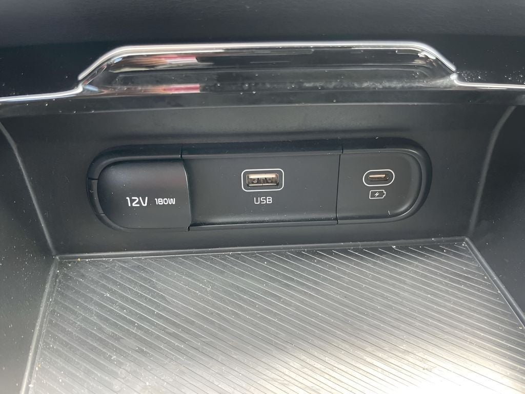 2025 Kia Sportage Hybrid LX