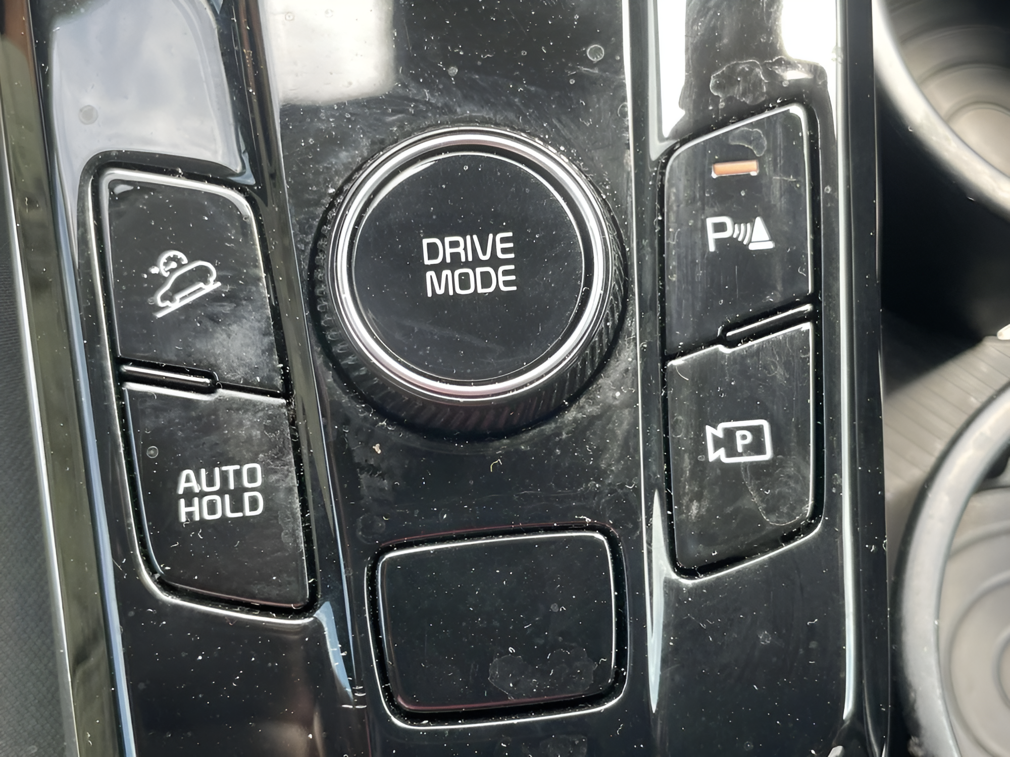 2025 Kia Sportage Hybrid LX