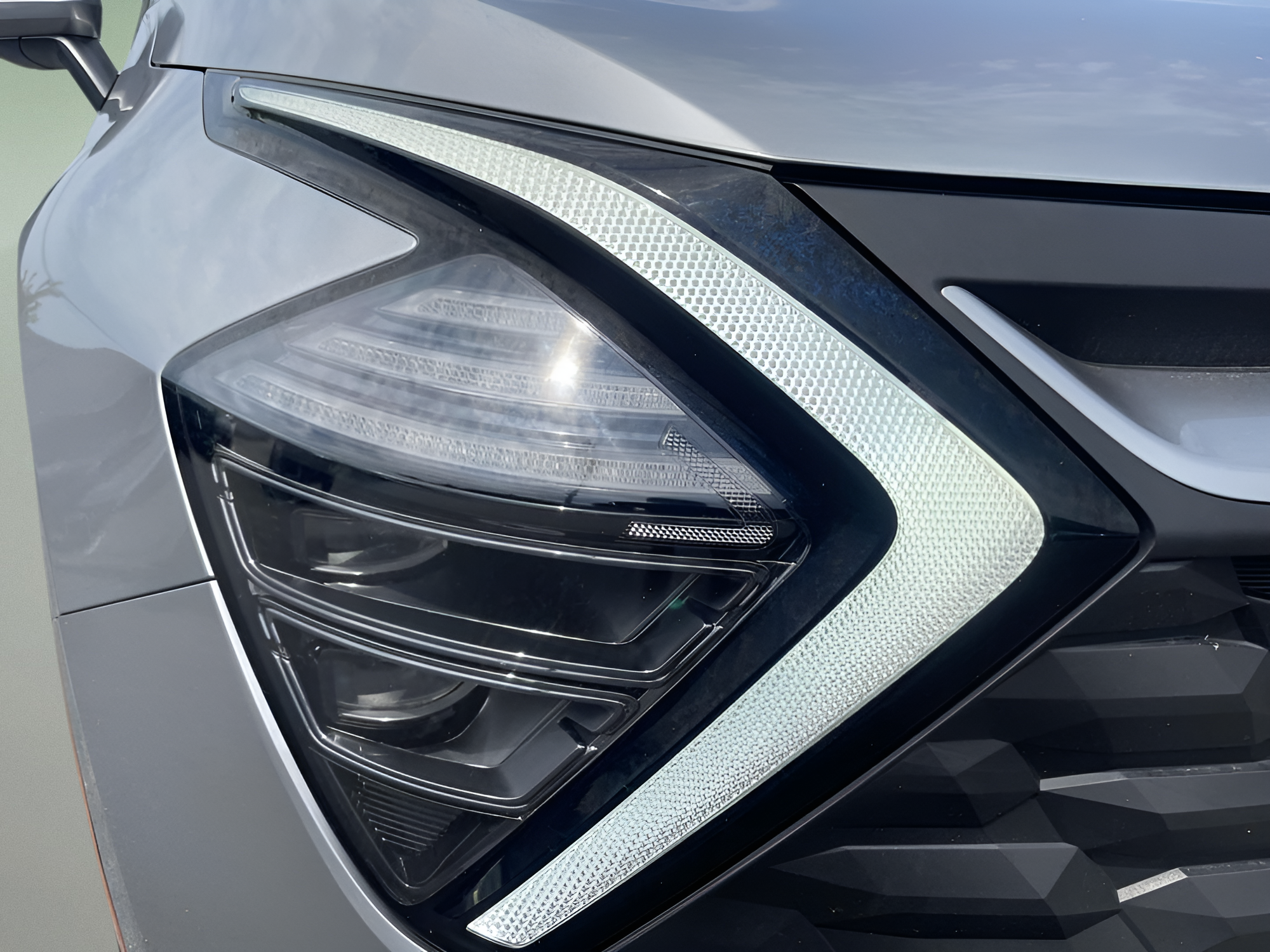 2025 Kia Sportage Hybrid LX