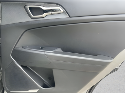 2025 Kia Sportage Hybrid LX