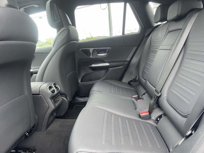 2024 Mercedes-Benz GLC 300