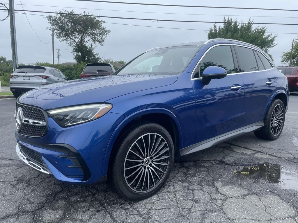 2024 Mercedes-Benz GLC 300