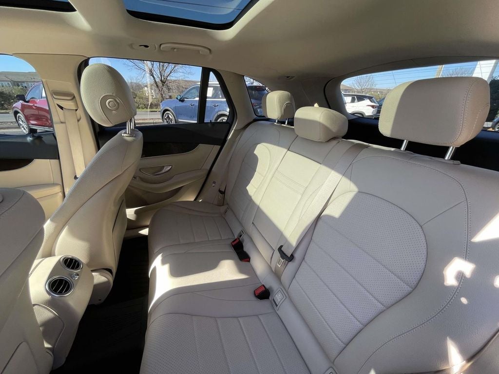 2017 Mercedes-Benz GLC 300