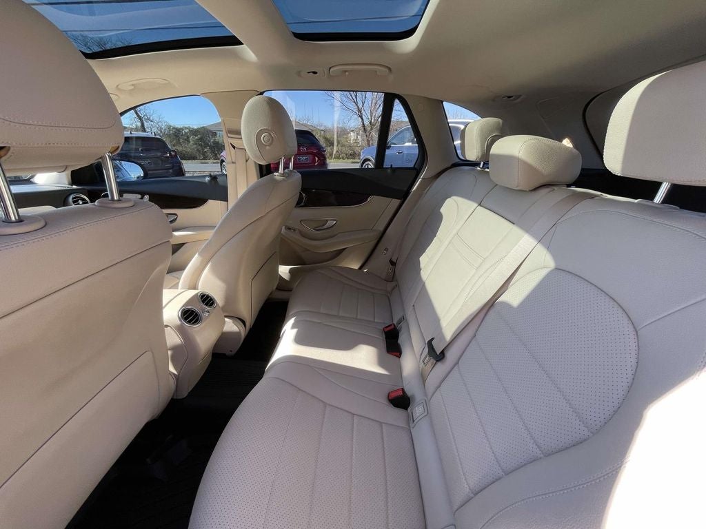 2017 Mercedes-Benz GLC 300