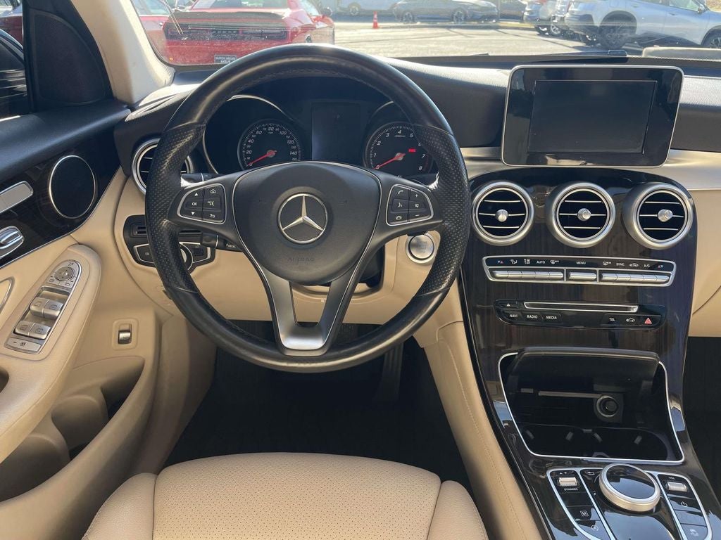 2017 Mercedes-Benz GLC 300