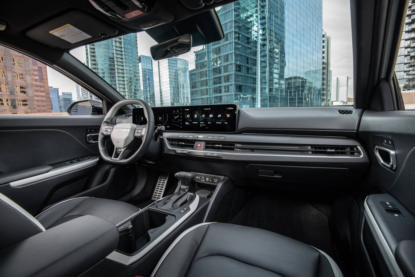Kia K4 full dashboard and digital displays