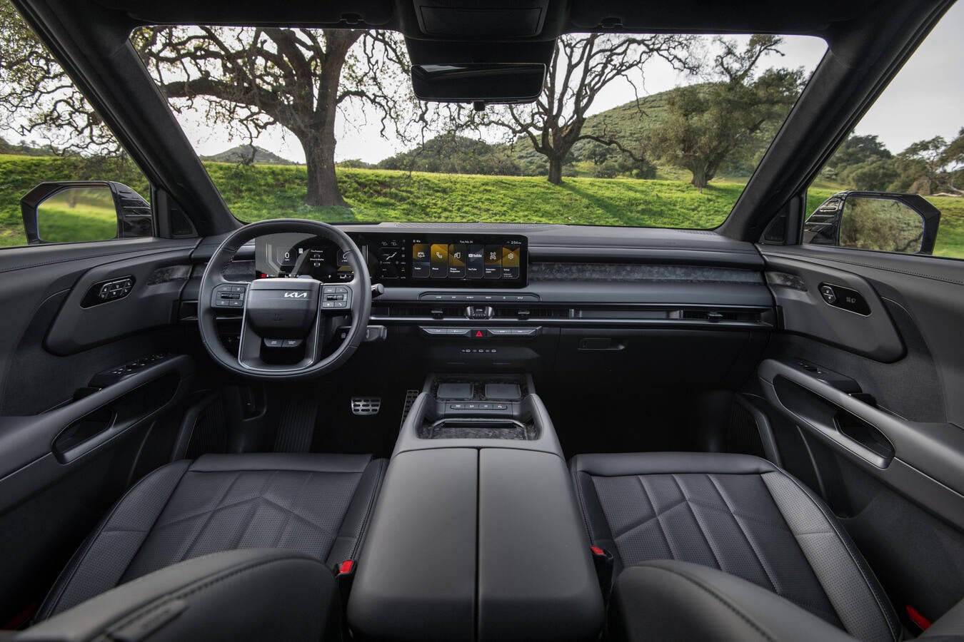 2027 Kia Telluride front center console